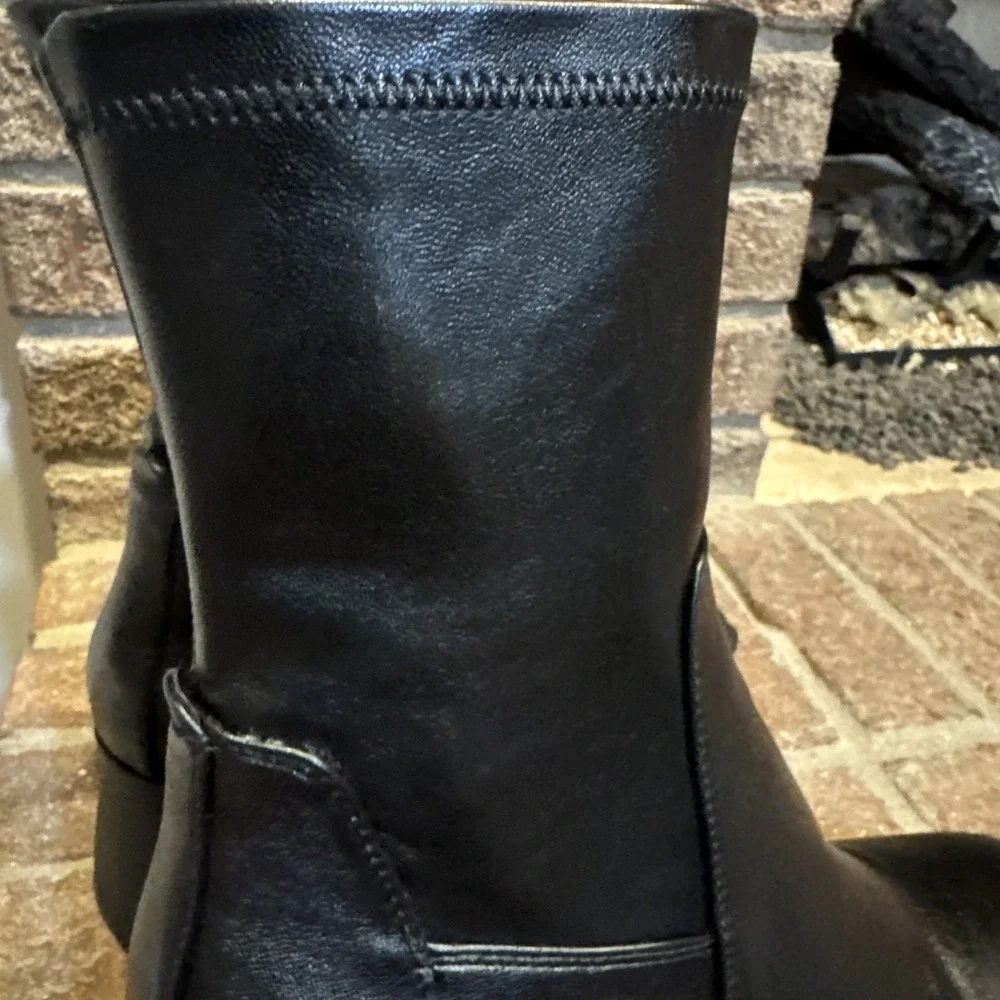 Steve Madden Womens Vallie Square Toe Bootie Size  9 Block Heel Boots